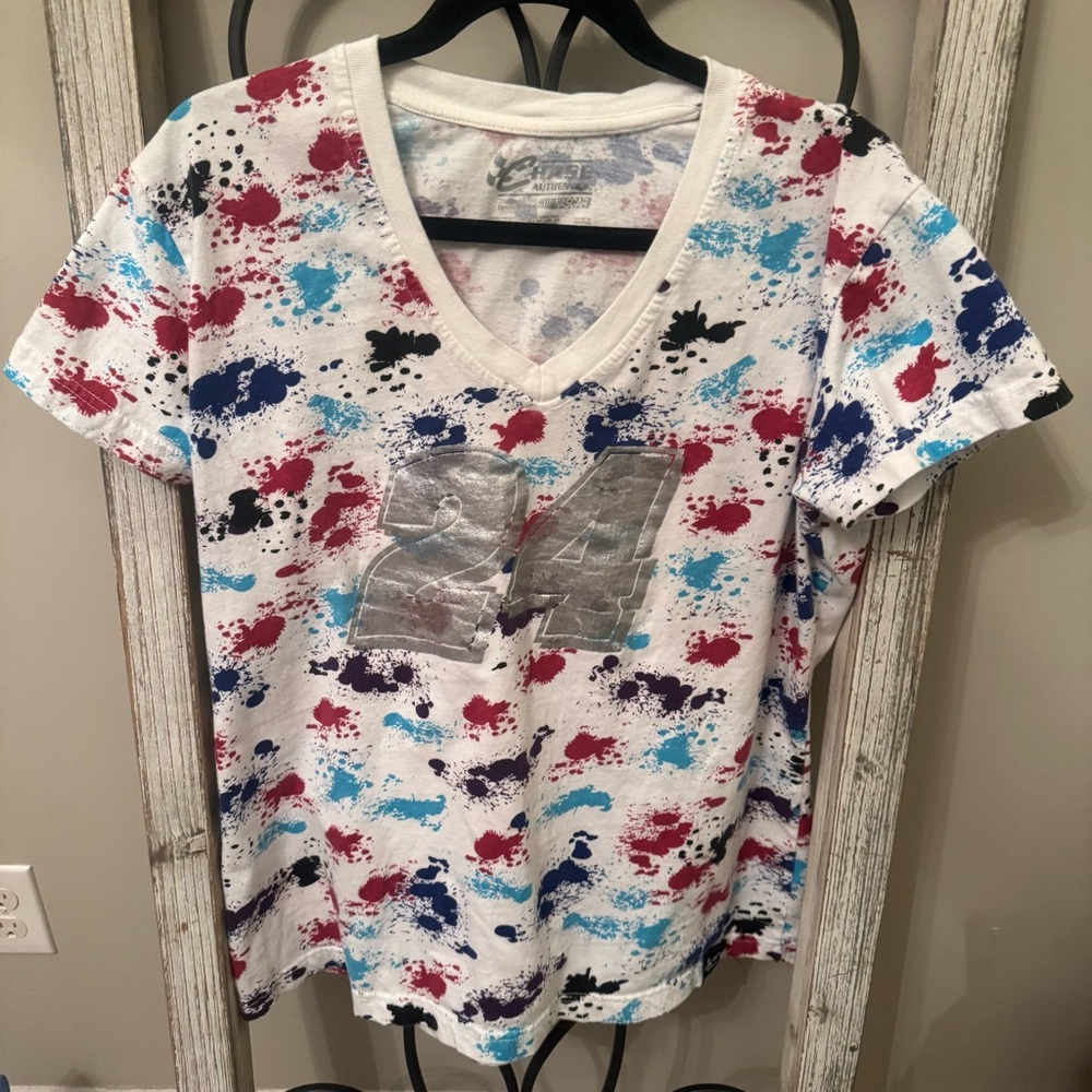Jeff Gordon Chase Authentics #24 Womens 2XL Paint Splatter V-Neck NASCAR T-Shirt
